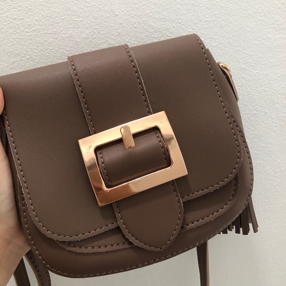 brown crossbody bag